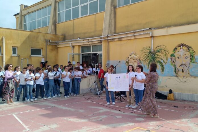 Inaugurato il nuovo anno scolastico con la settimana dell'Accoglienza all'Istituto Comprensivo Eugenio Pertini di Trapani.